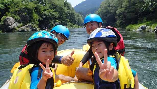 OK for children 4yrs and older!Rafting Noon Tour